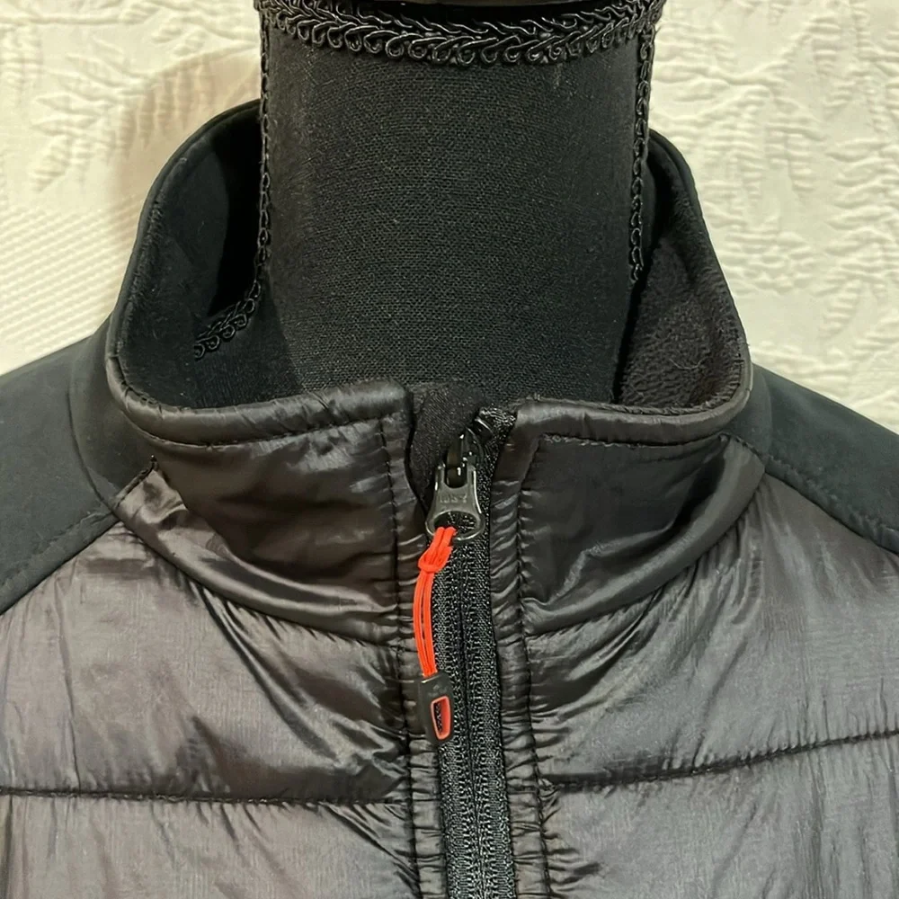 All Terrain by Tog Twenty Four Element jacket, size‎ medium